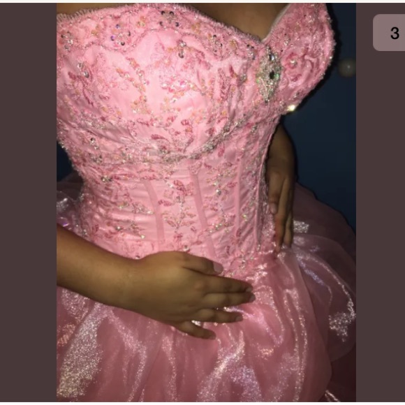 Quinceañera dress size 6 CRINOLINE NOT INCLUDED - Picture 5 of 8
